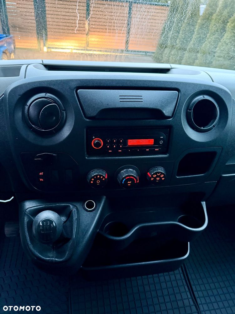 Renault Master - 13