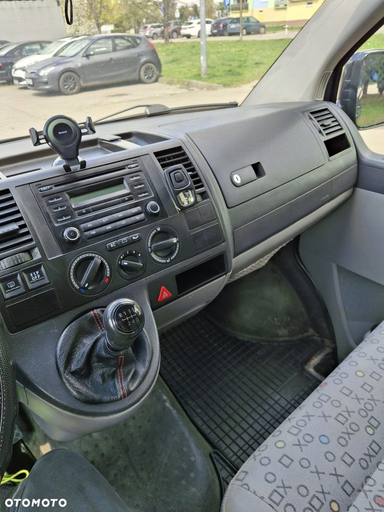 Volkswagen Caravelle L2 - 7
