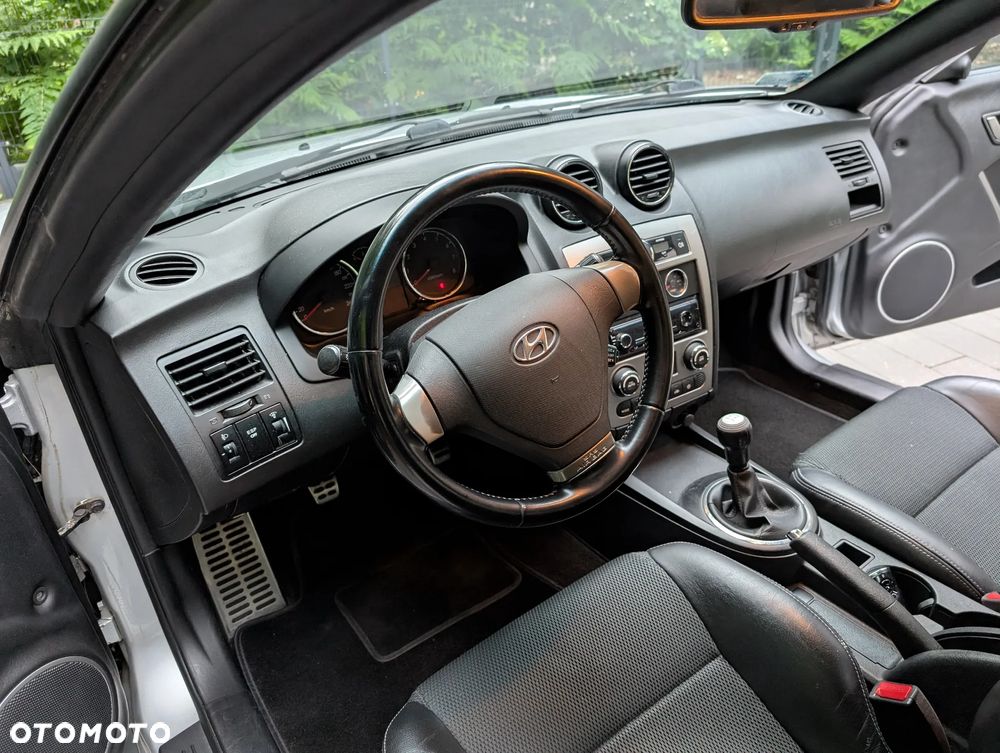 Hyundai Coupe - 21