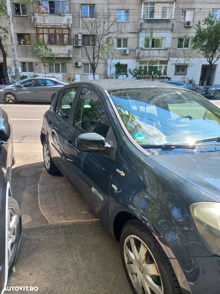 Renault Clio TCe 100 Expression - 2