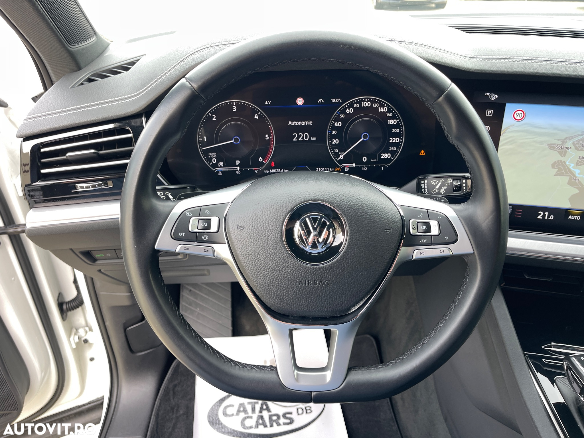Volkswagen Touareg 3.0 V6 TDI 4Motion DPF Automatik Elegance - 37