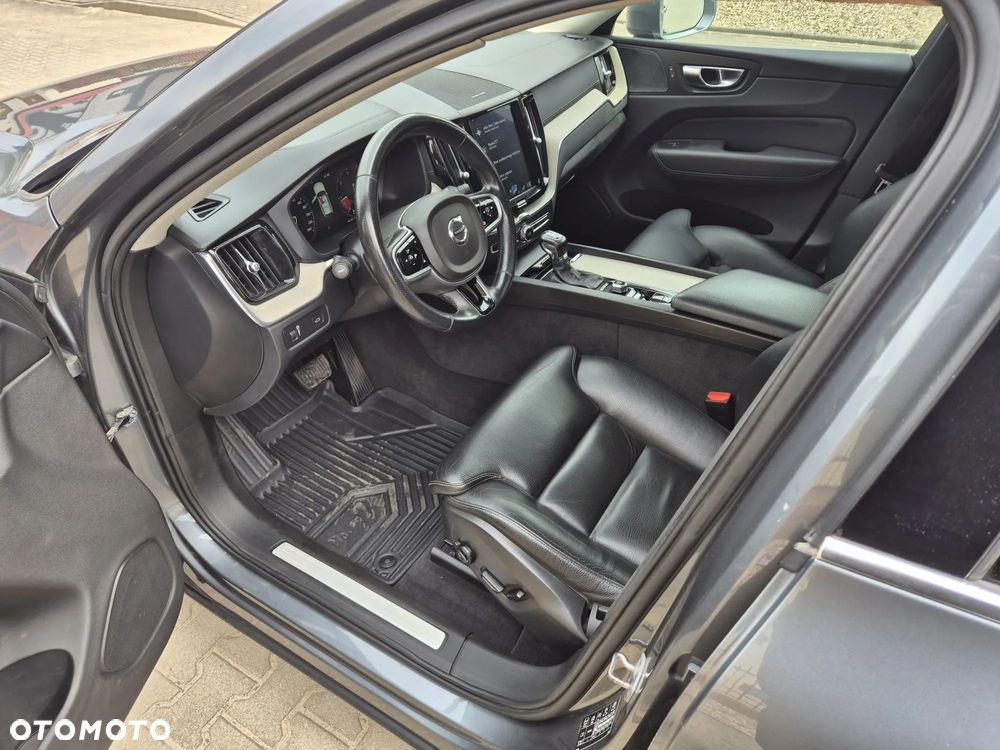 Volvo XC 60 D4 AWD Inscription - 35