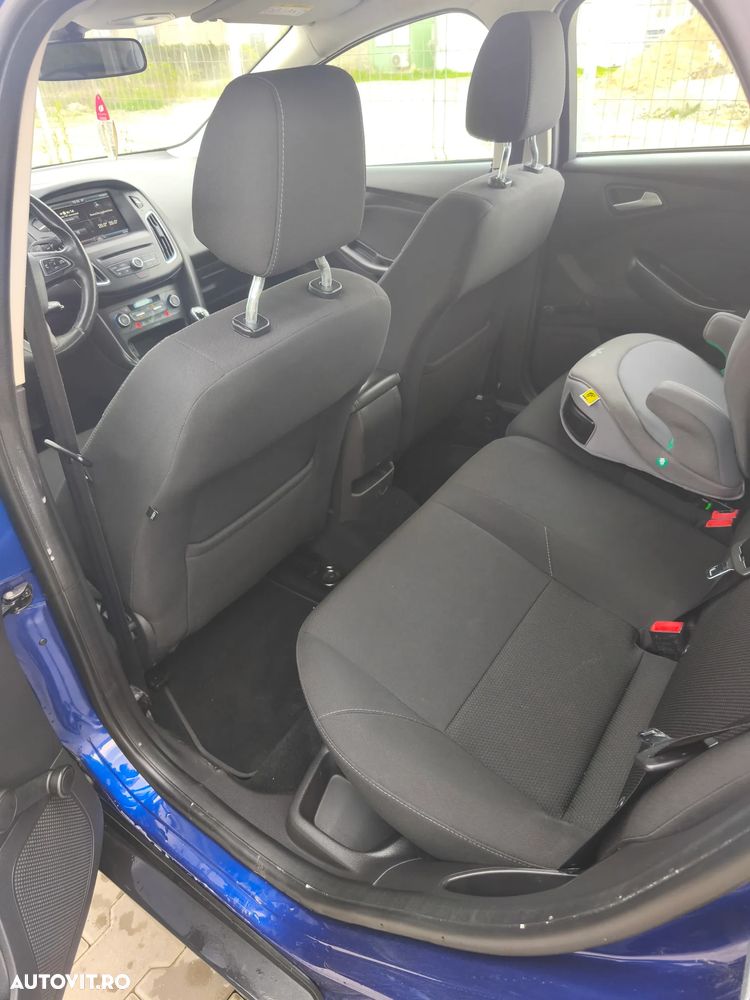 Ford Focus 1.0 EcoBoost Start Stop Titanium - 10