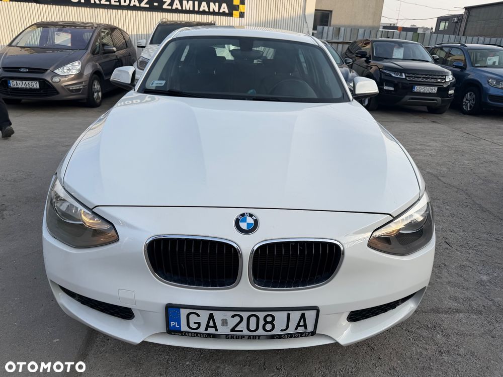 BMW Seria 1 114i - 3