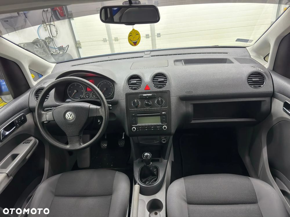 Volkswagen Caddy - 13