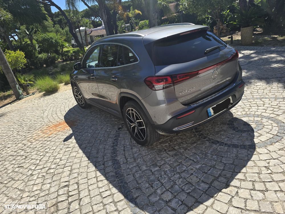 Mercedes-Benz EQA 250 AMG Line - 4