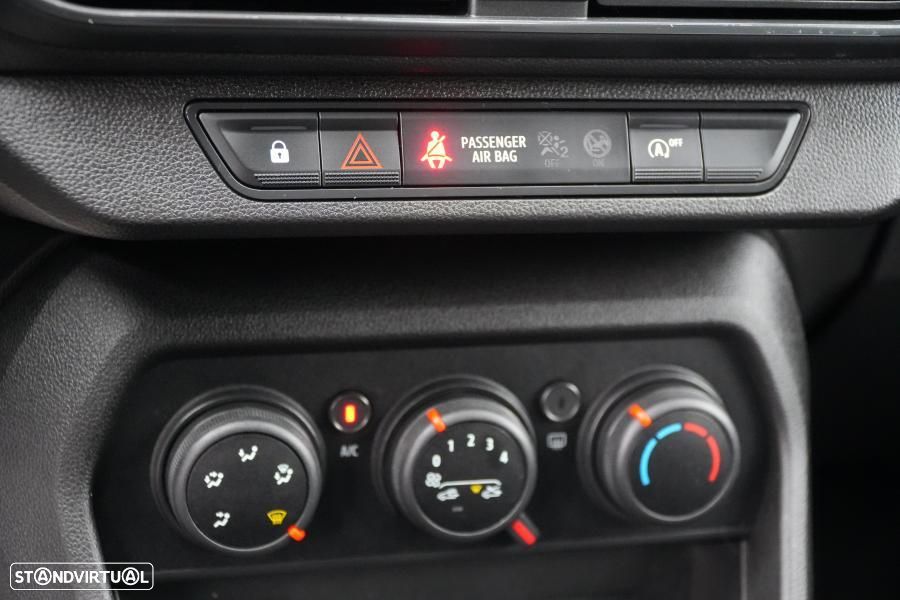 Dacia Sandero 1.0 SCe Essential - 15