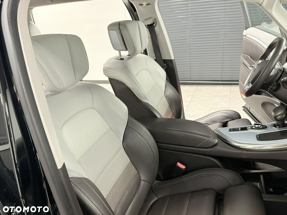 Renault Espace 1.6 dCi Energy Initiale Paris EDC - 14