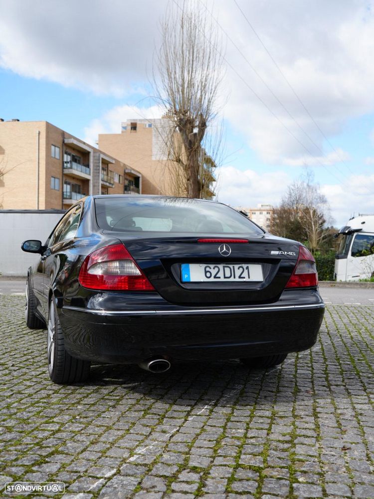 Mercedes-Benz CLK 220 CDi Avantgarde - 4
