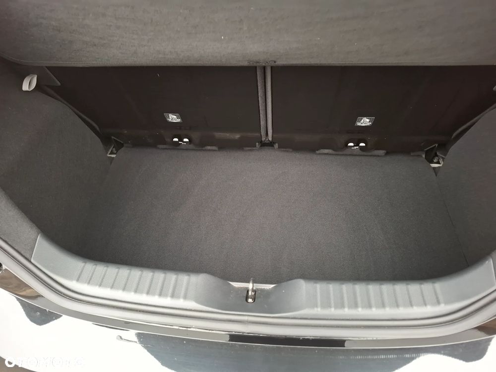 Toyota Aygo X Air Style - 8