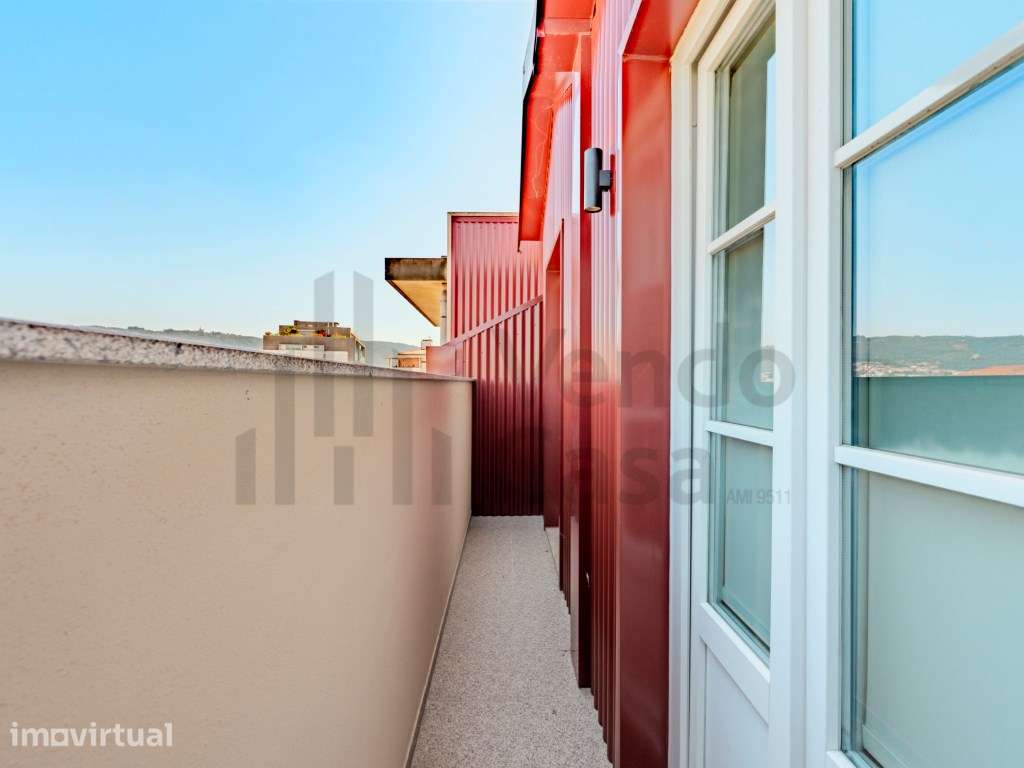 Vende-se T1- Mobilado - Braga - Colégio D. Diogo - Grande imagem: 2/20