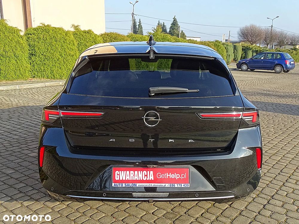 Opel Astra 1.2 Turbo GS - 12