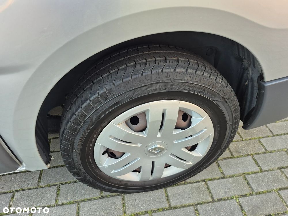 Renault Traffic - 20