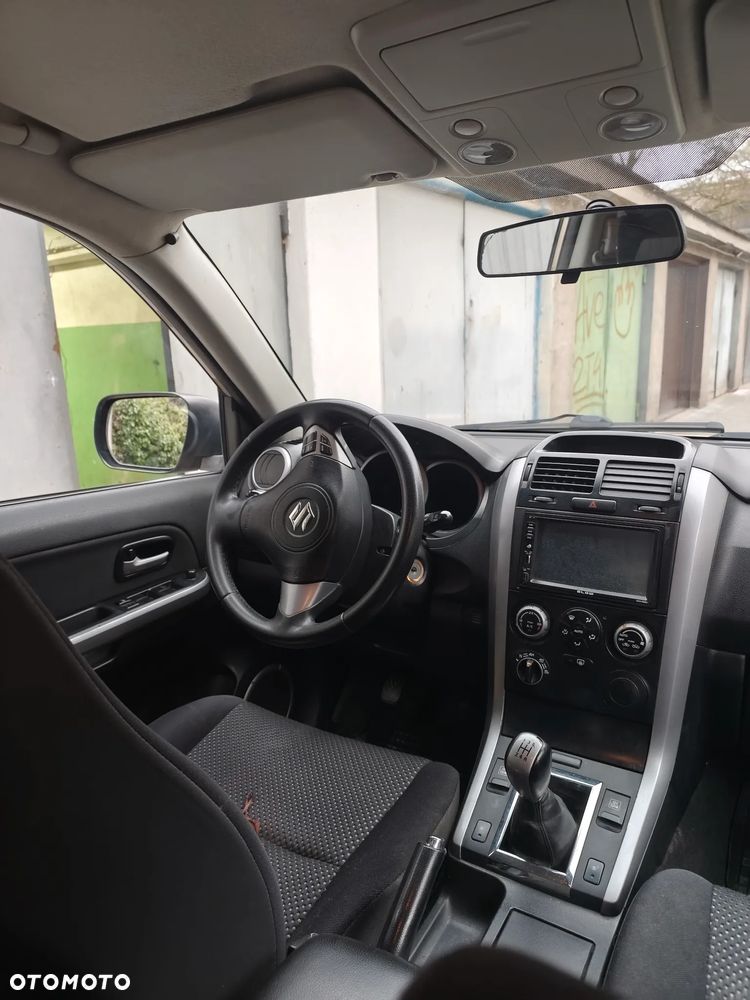Suzuki Grand Vitara 1.9 DDiS - 7