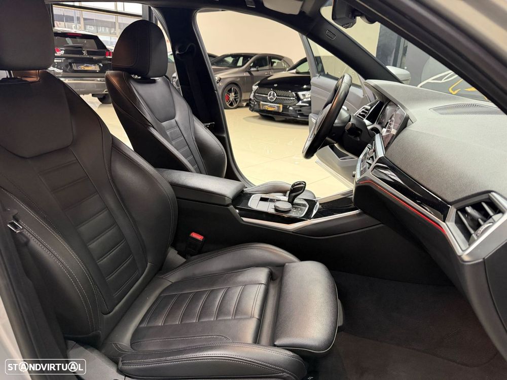BMW 320 d Pack M Auto - 29
