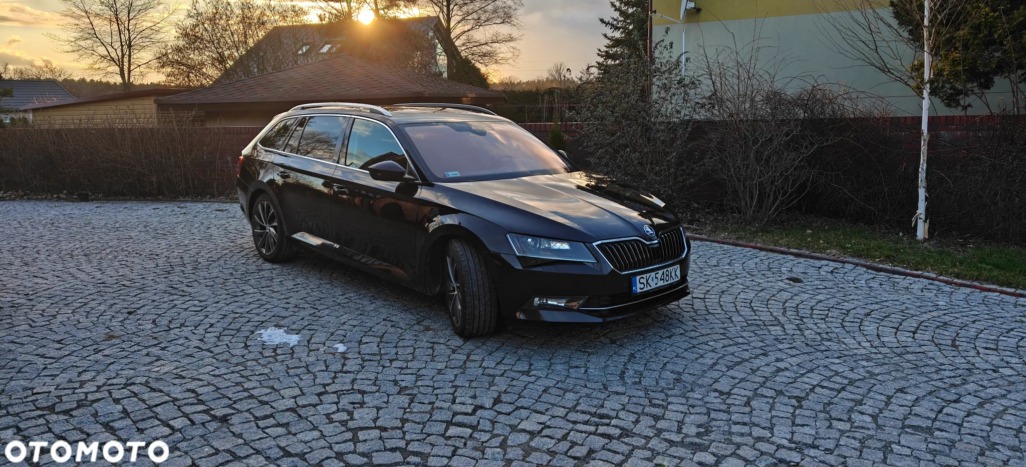 Skoda Superb 2.0 TDI 4x4 L&K DSG - 8