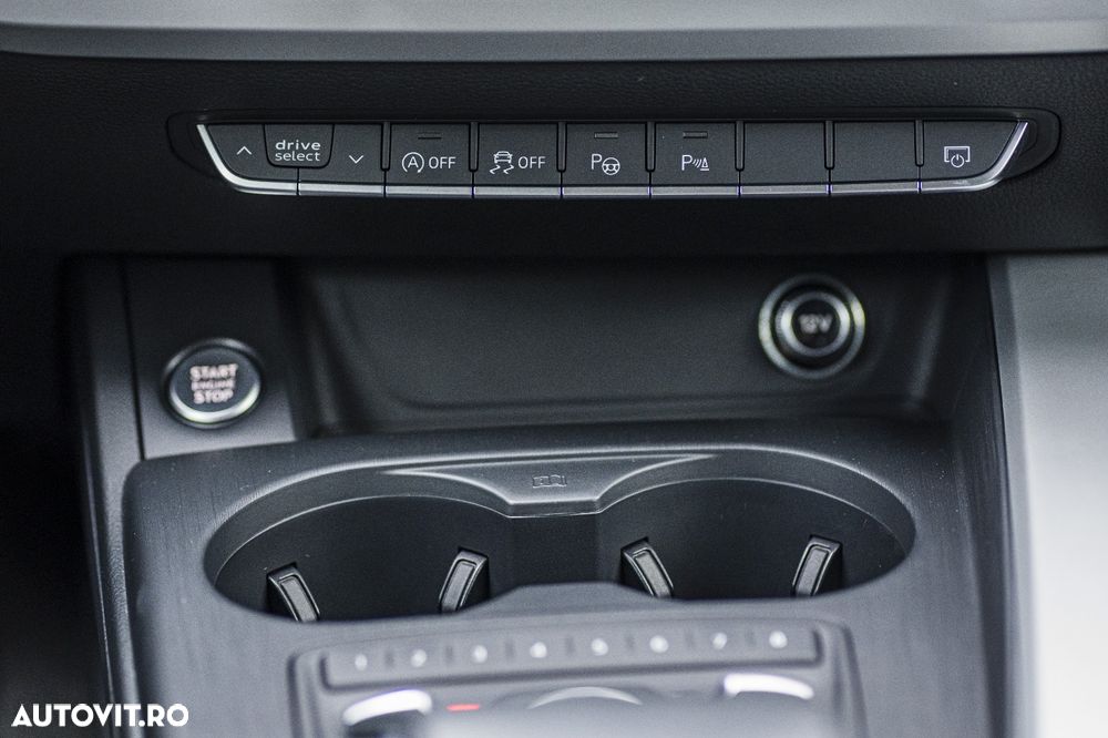 Audi A4 Avant 35 TDI S tronic design - 16