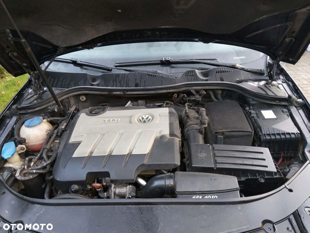 Volkswagen Passat 2.0 TDI DPF Comfortline - 9