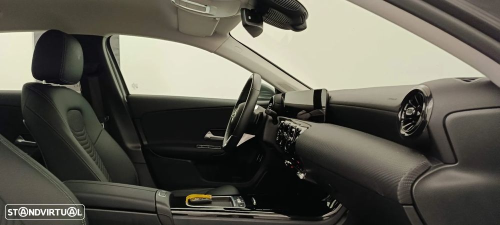 Mercedes-Benz A 250 Limousine e - 28