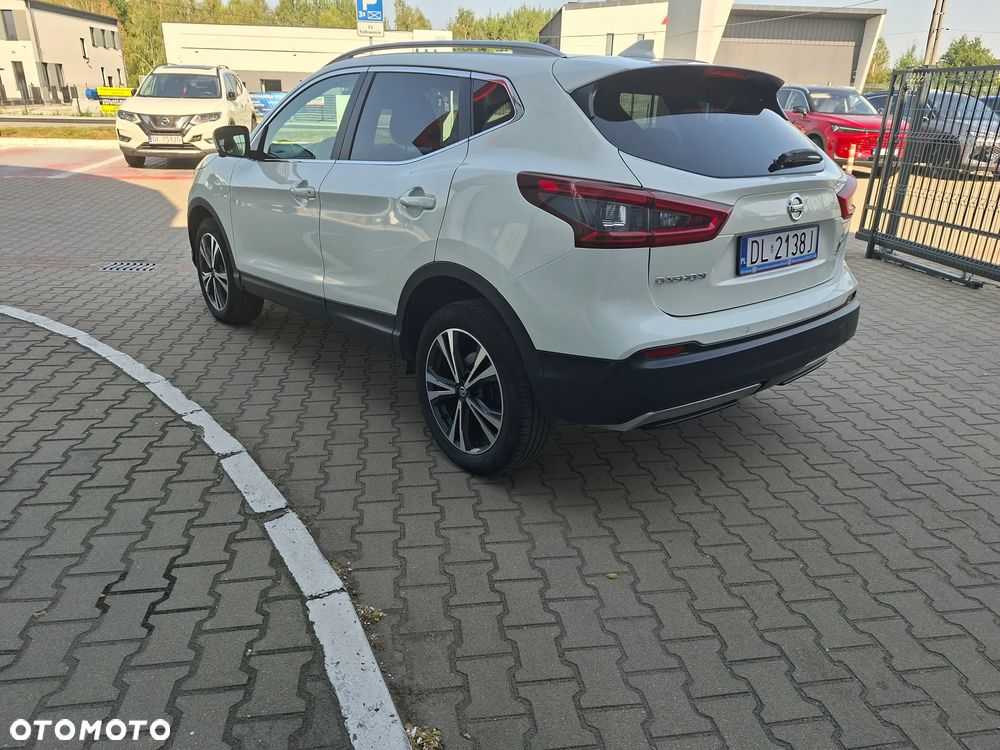 Nissan Qashqai 1.2 DIG-T Tekna EU6 - 18