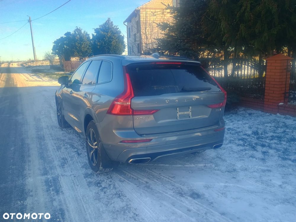 Volvo XC 60 T5 AWD Geartronic RDesign - 8