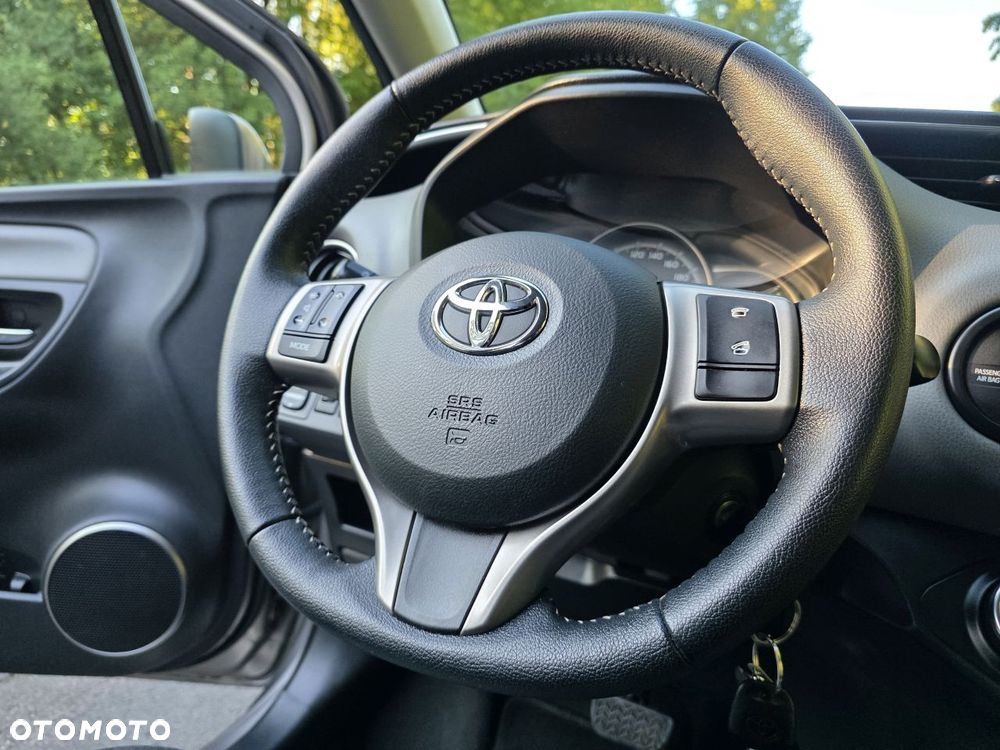 Toyota Yaris 1.33 Premium MS - 13