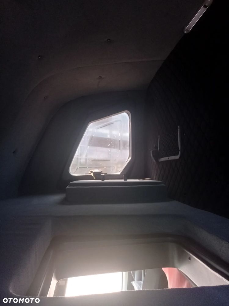 Toyota Proace Max - 10