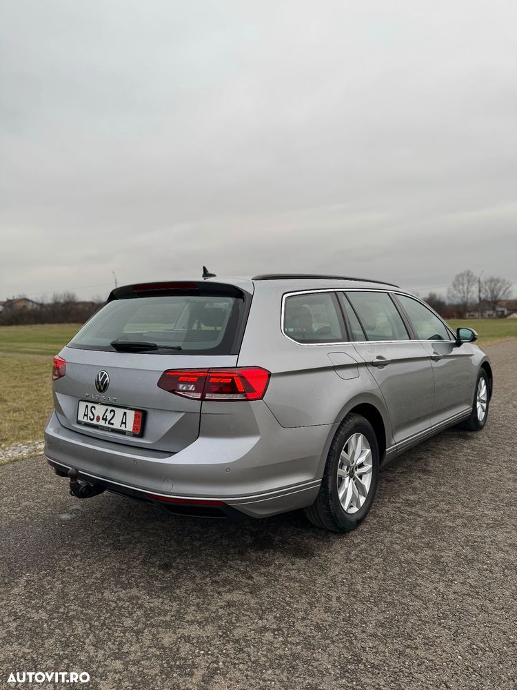 Volkswagen Passat Variant 2.0 TDI DSG (BlueMotion Technology) Comfortline - 16