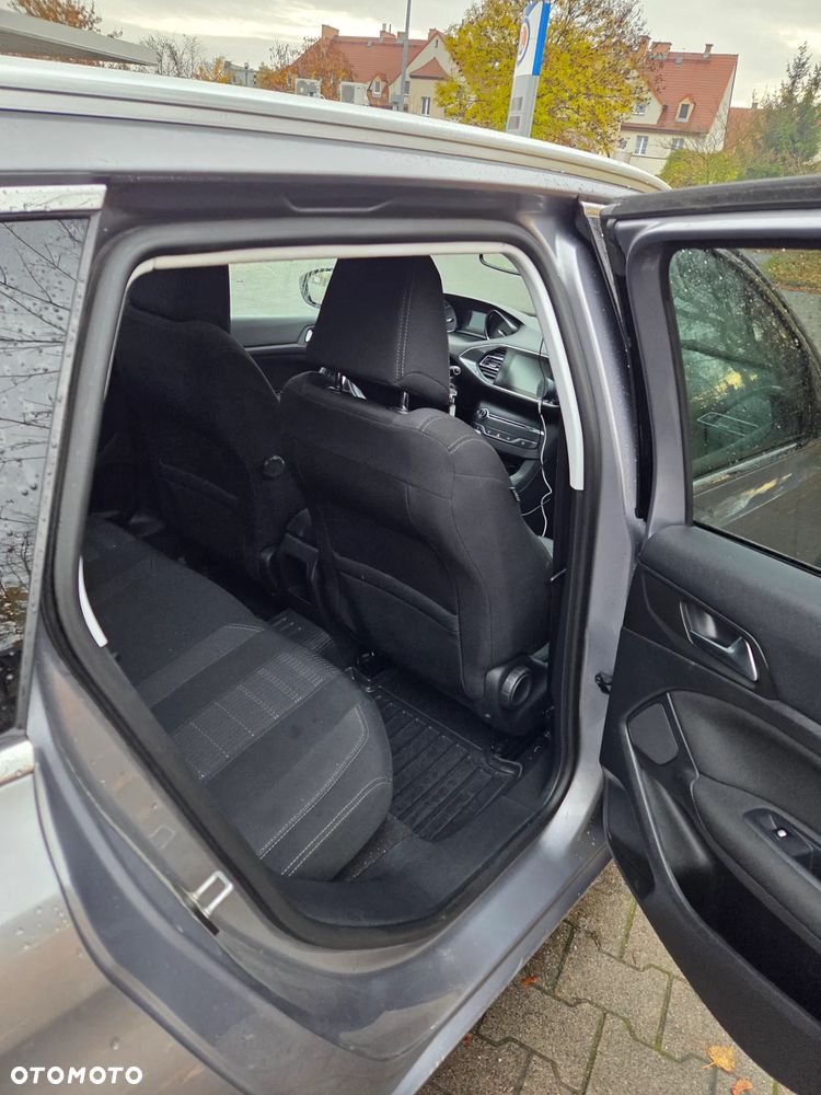 Peugeot 308 1.6 BlueHDi Active S&S - 10