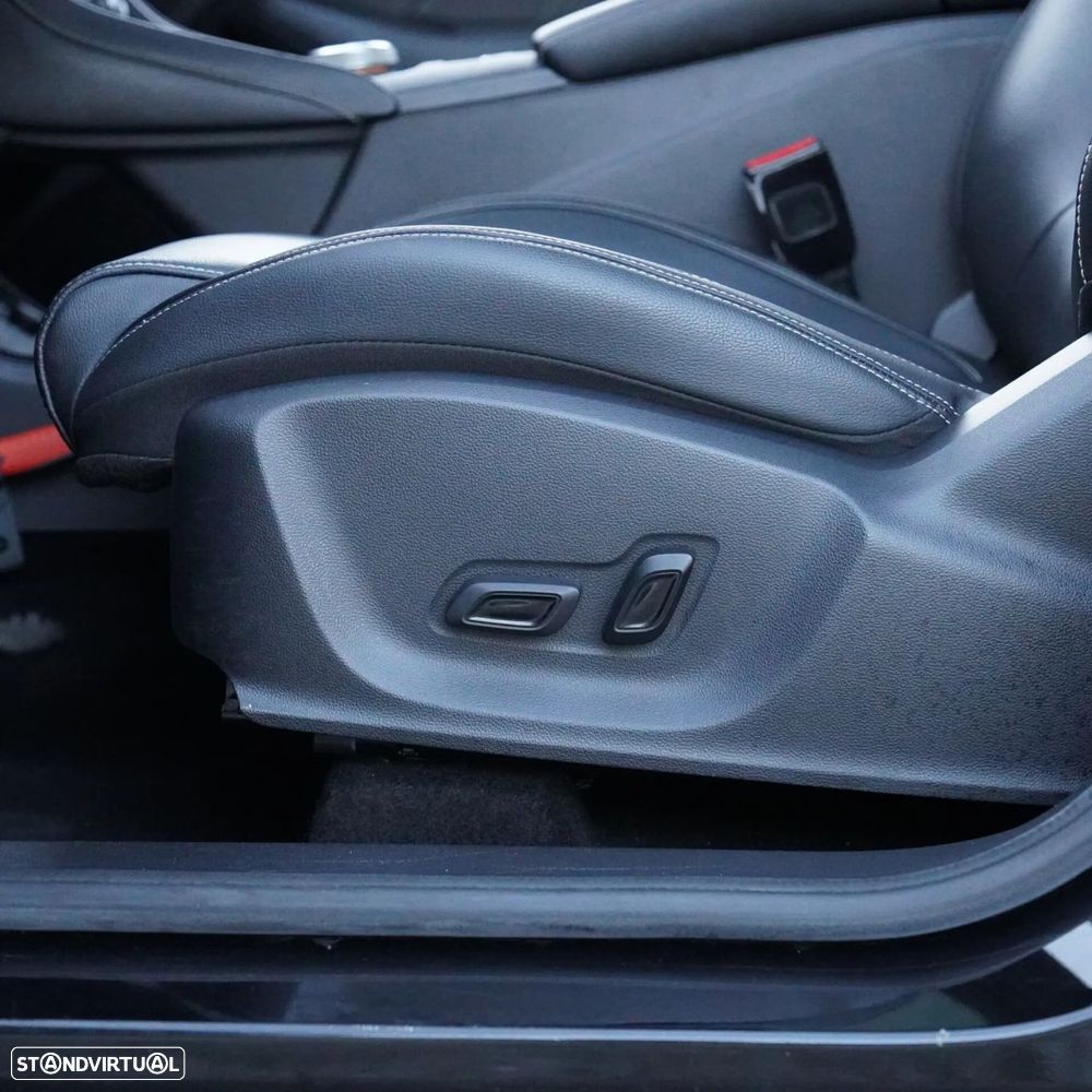 MG ZS EV 44.5 kWh Luxury - 47