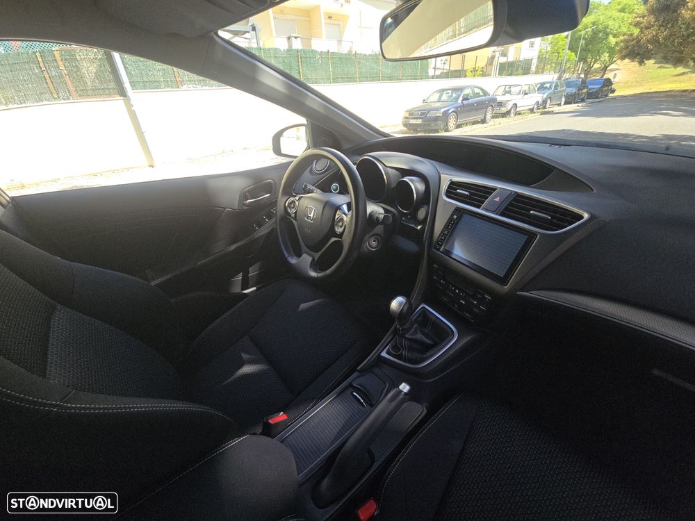 Honda Civic 1.4 i-VTEC Elegance Connect Navi - 17