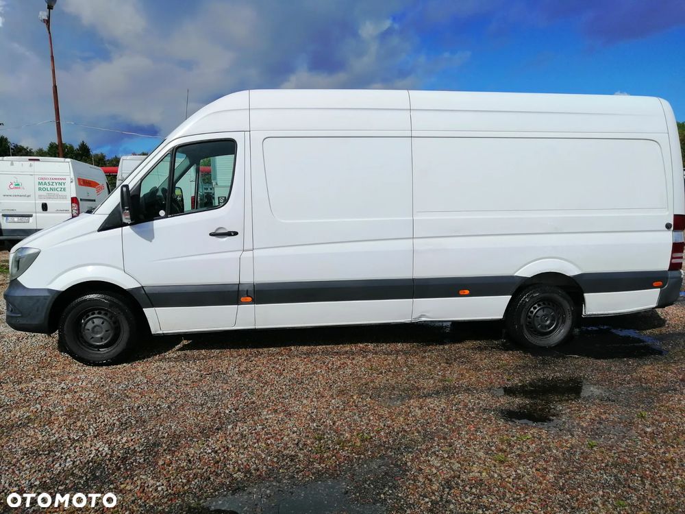 Mercedes-Benz Sprinter - 5