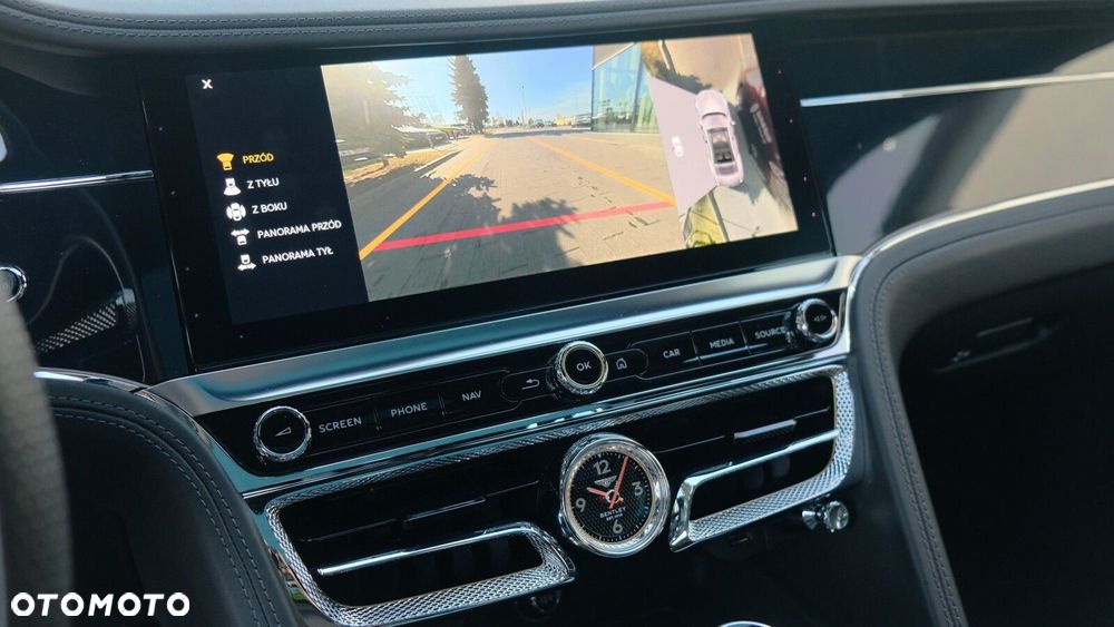 Bentley Flying Spur - 17