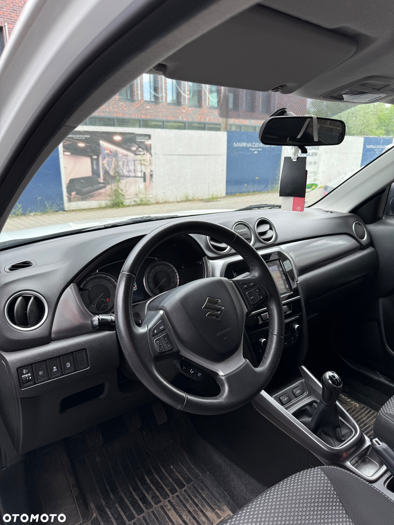 Suzuki Vitara 1.0 Boosterjet Premium 2WD - 13