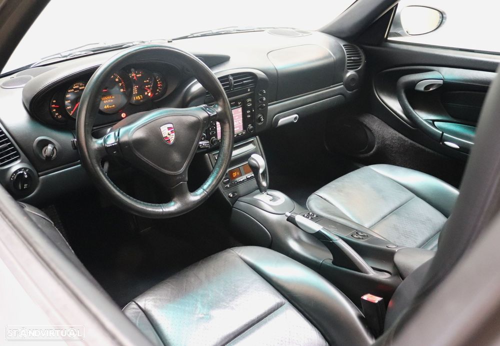 Porsche 911 (996) - 13