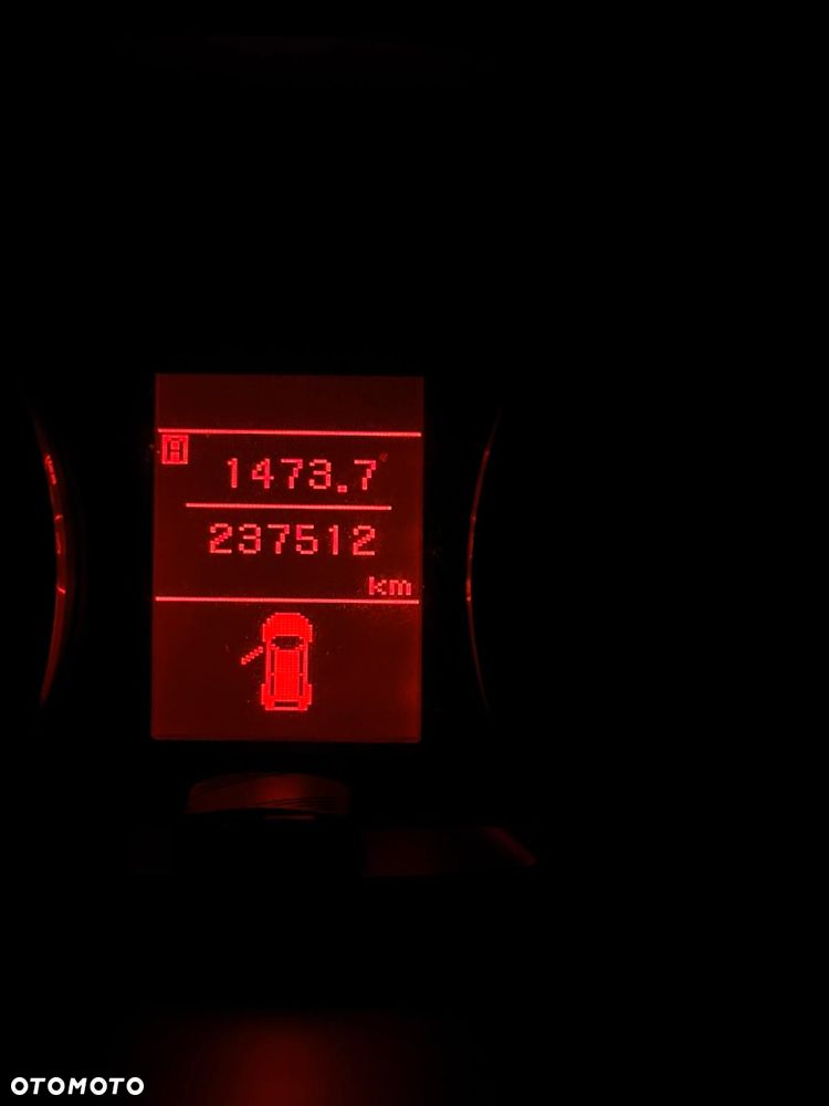 Mitsubishi Lancer 1.8 Intense - 11