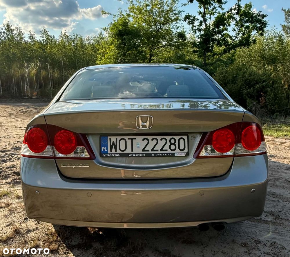 Honda Civic 1.8 Comfort - 5