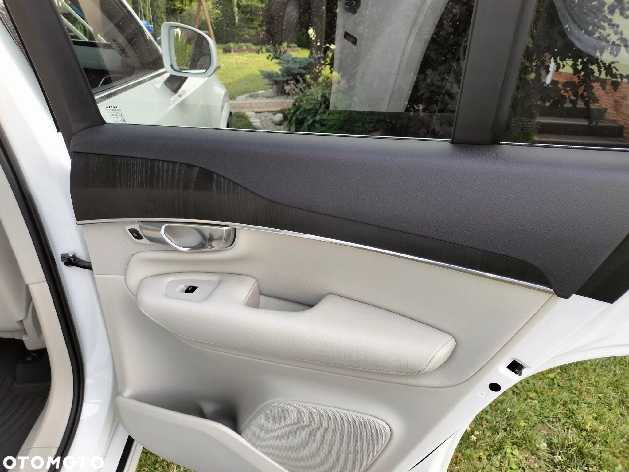 Volvo XC 90 T5 AWD Geartronic Momentum Pro - 38