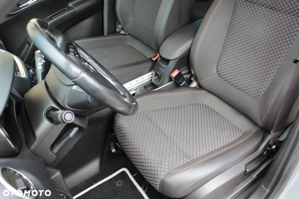 Opel Meriva - 16