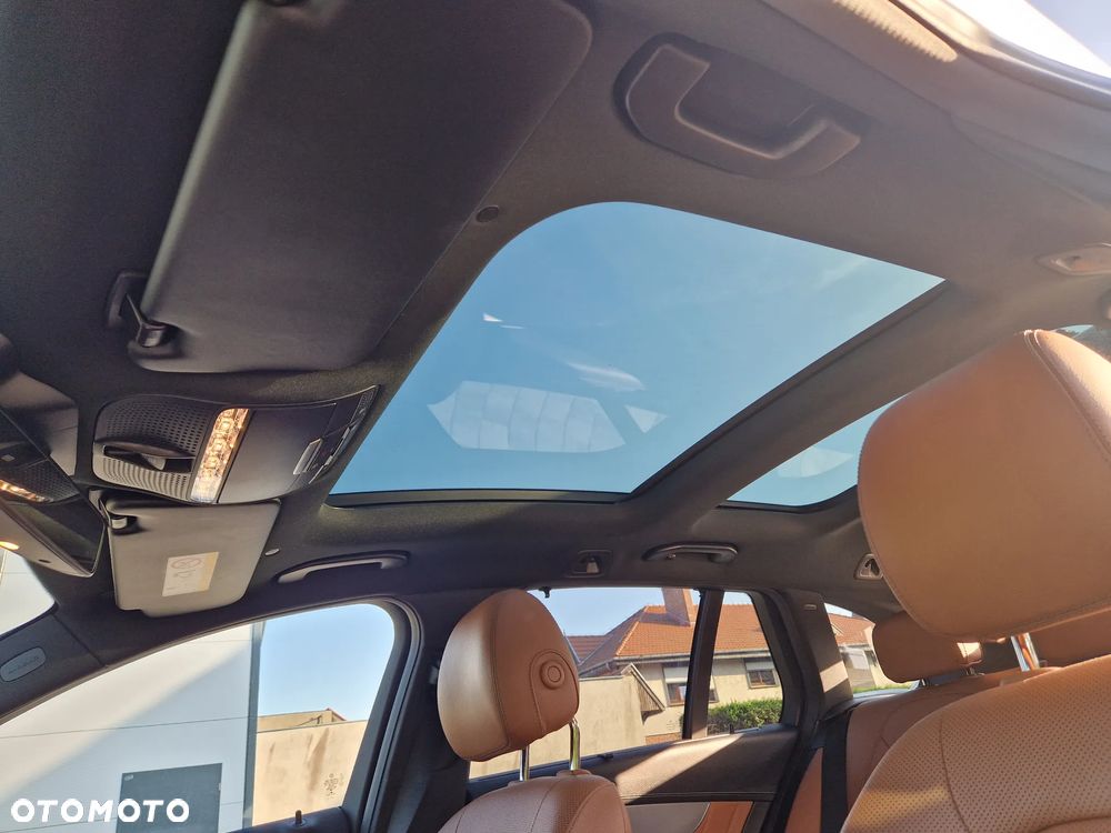 Mercedes-Benz Klasa C 300 d T 4Matic 9G-TRONIC AMG Line - 10