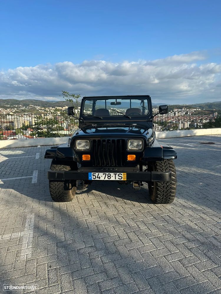 Jeep Wrangler - 3