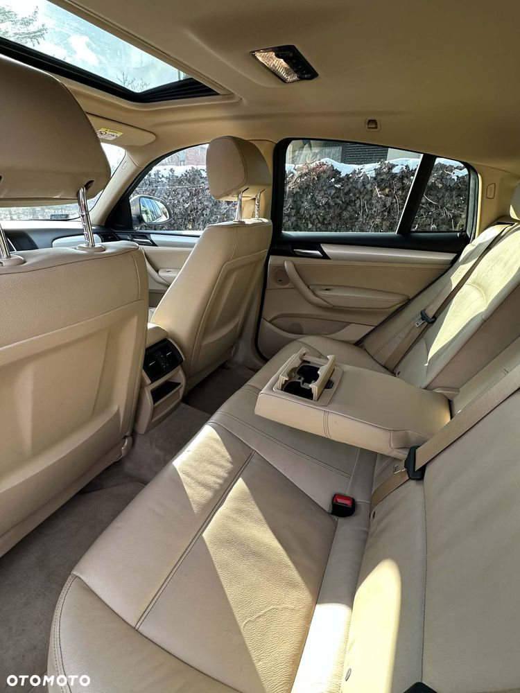 BMW X4 xDrive20i - 17