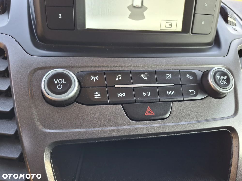 Ford TRANSIT CONNECT TREND - 30