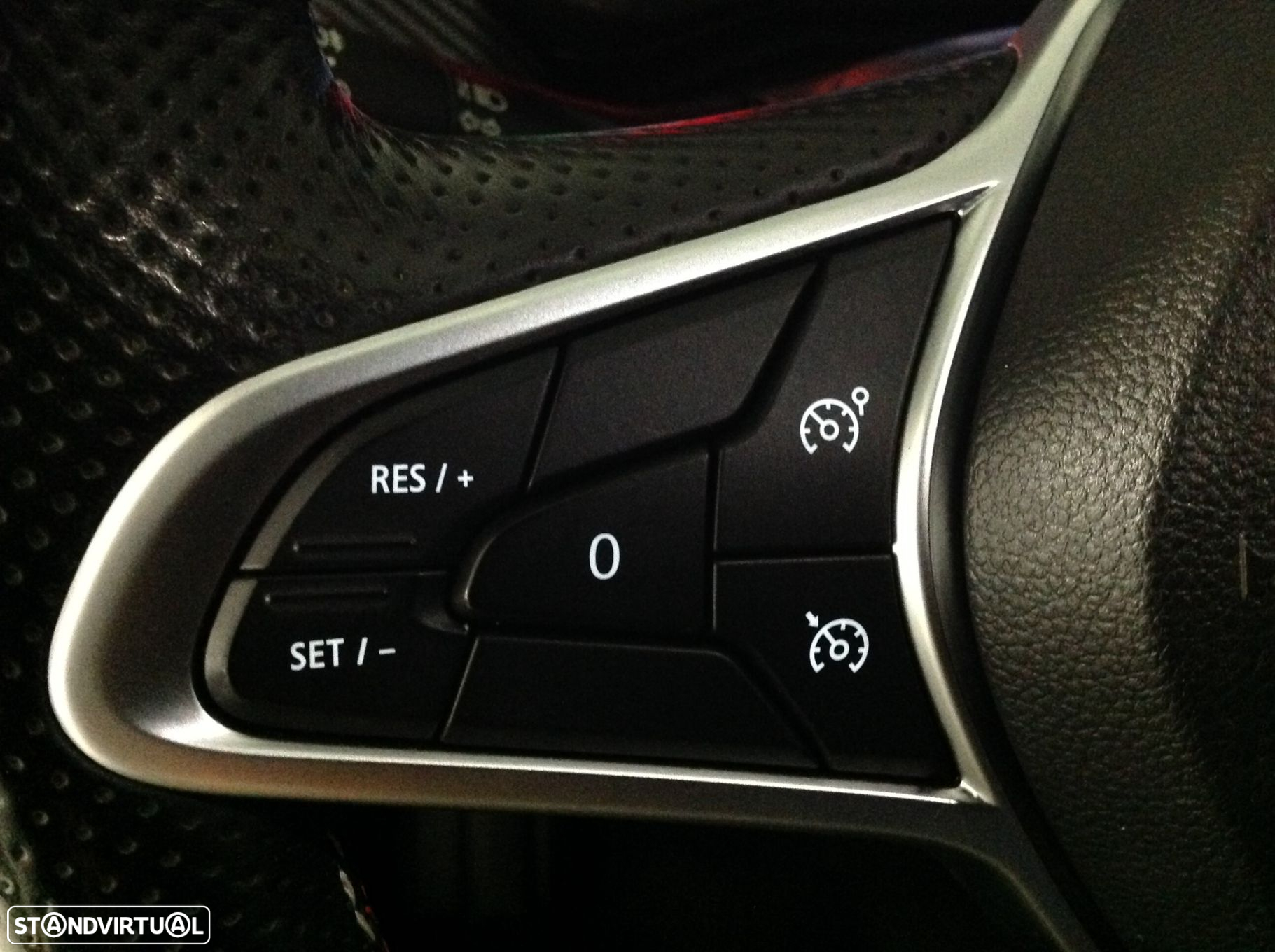 Renault Clio 1.0 TCe RS Line - 41