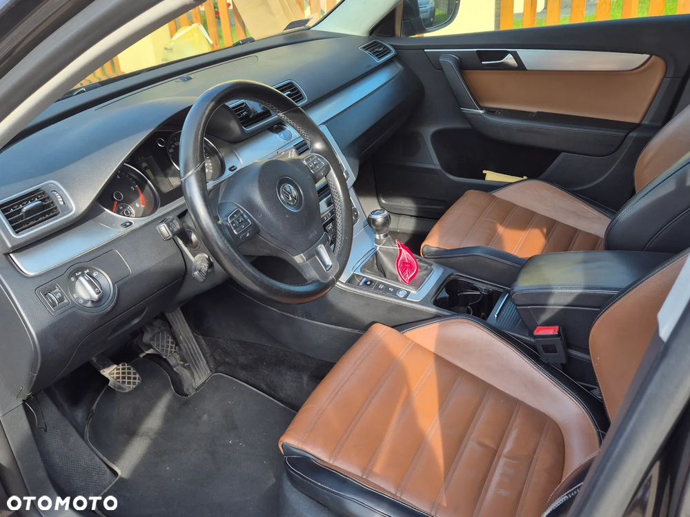 Volkswagen Passat 2.0 TDI Highline - 7