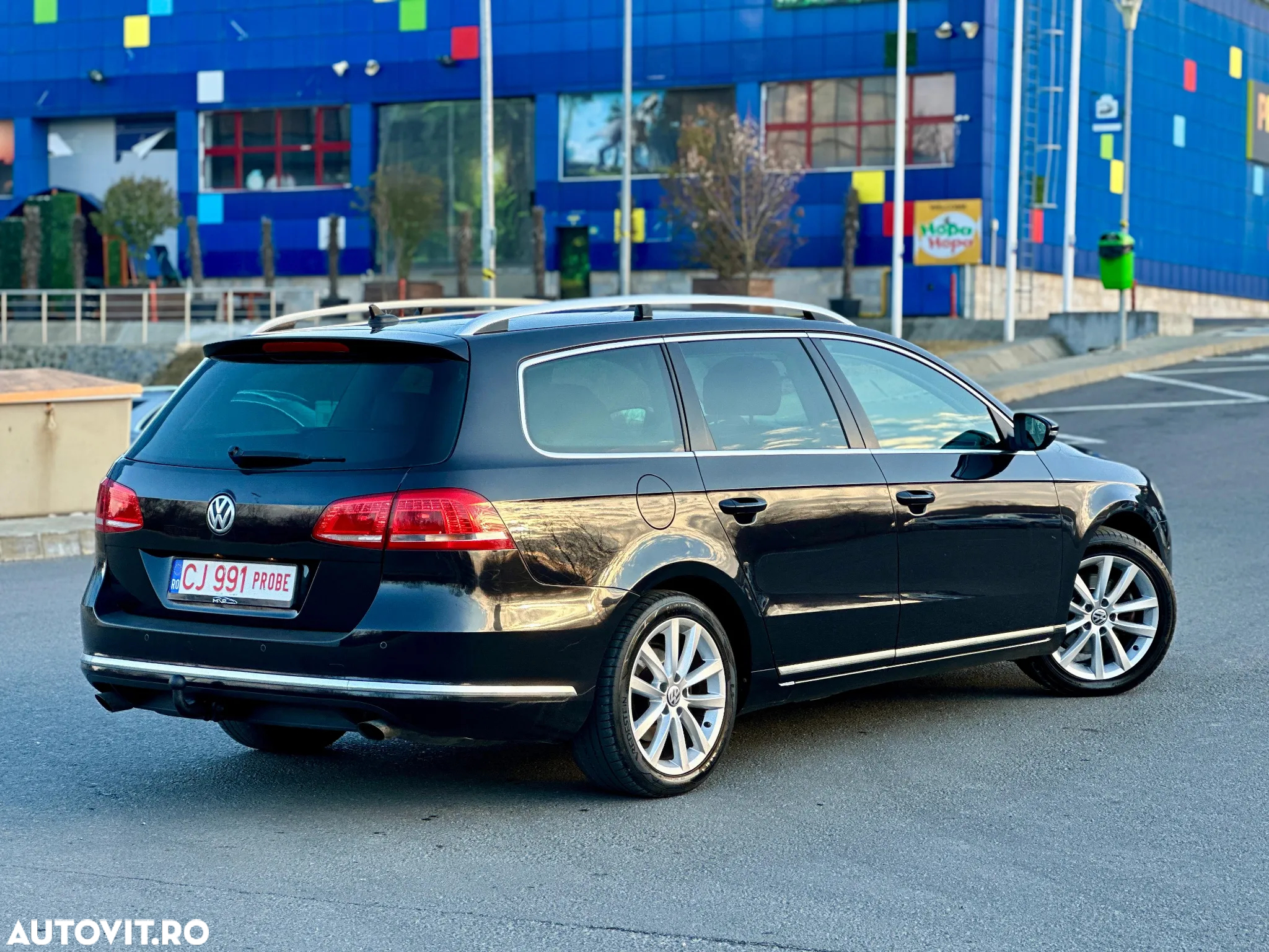 Volkswagen Passat Variant 2.0 TDI 4Motion BlueMotion Technology Highline DSG - 4