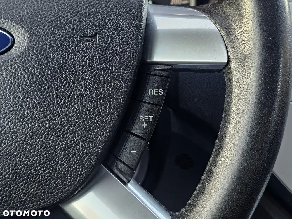 Ford Kuga 2.0 TDCi 2x4 Trend - 31