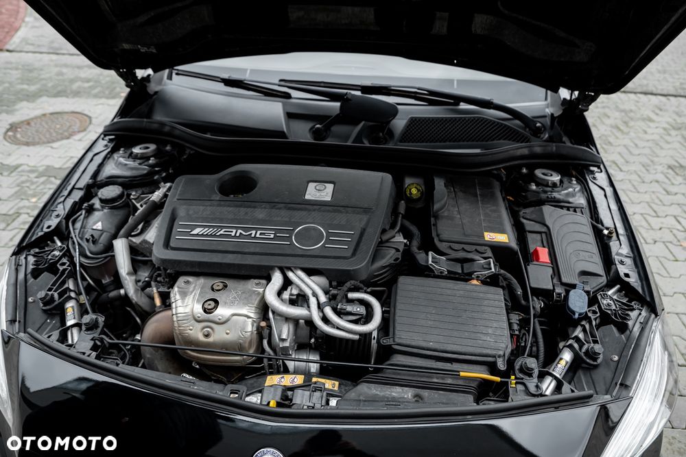 Mercedes-Benz Klasa A 45 AMG 4-Matic - 40