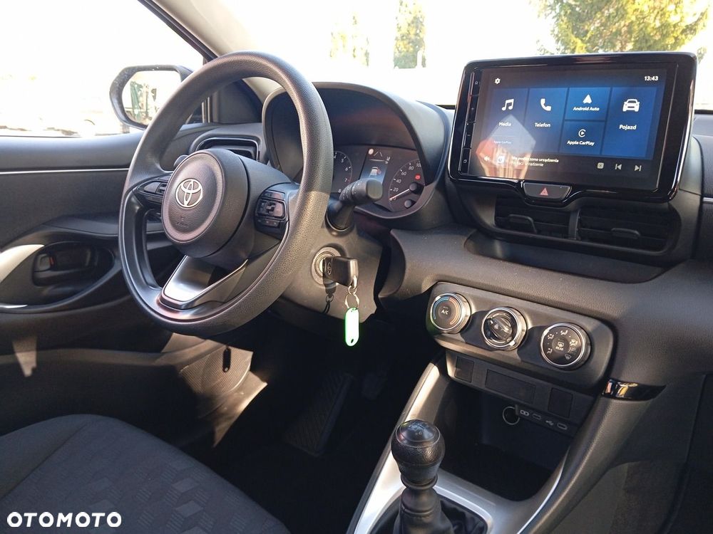 Toyota Yaris 1.5 Active - 12