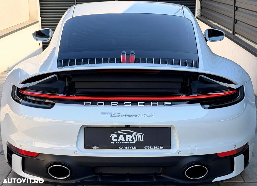 Porsche 911 4S - 11